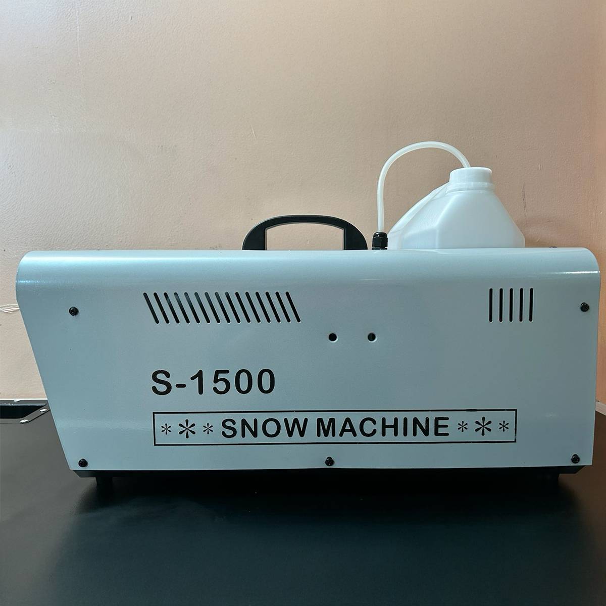 MAQUINA DE NIEVE DE 1500W - Imagen 2