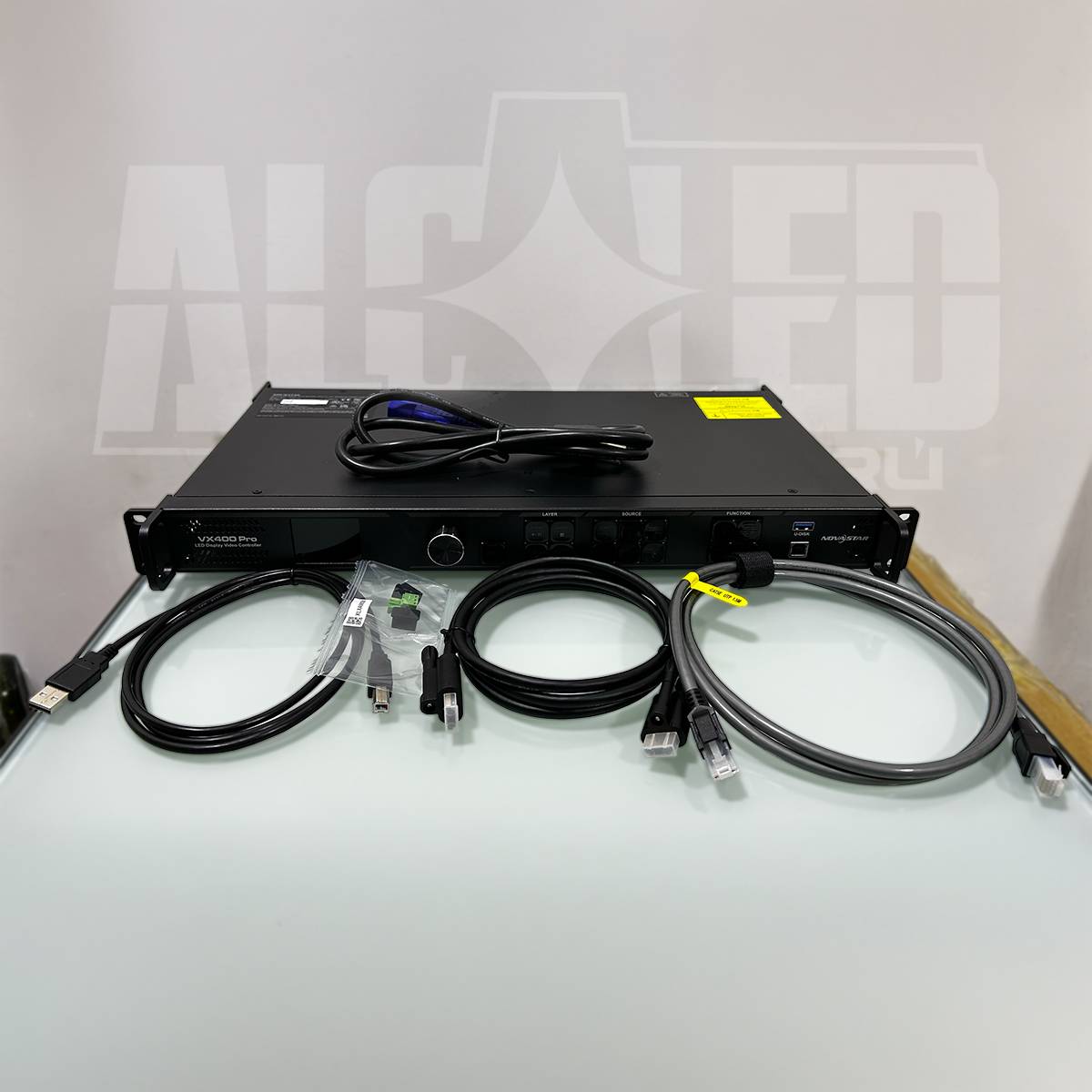 PROCESADOR DE VÍDEO NOVASTAR DE 4 PUERTOS VX400 PRO - Imagen 2