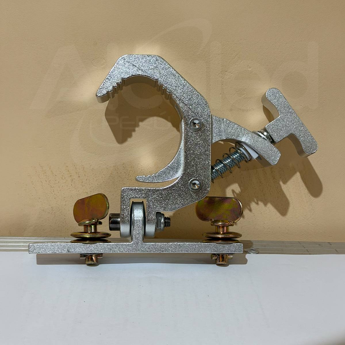 CLAMP PLEGABLE CON ABRAZADERA - Imagen 3