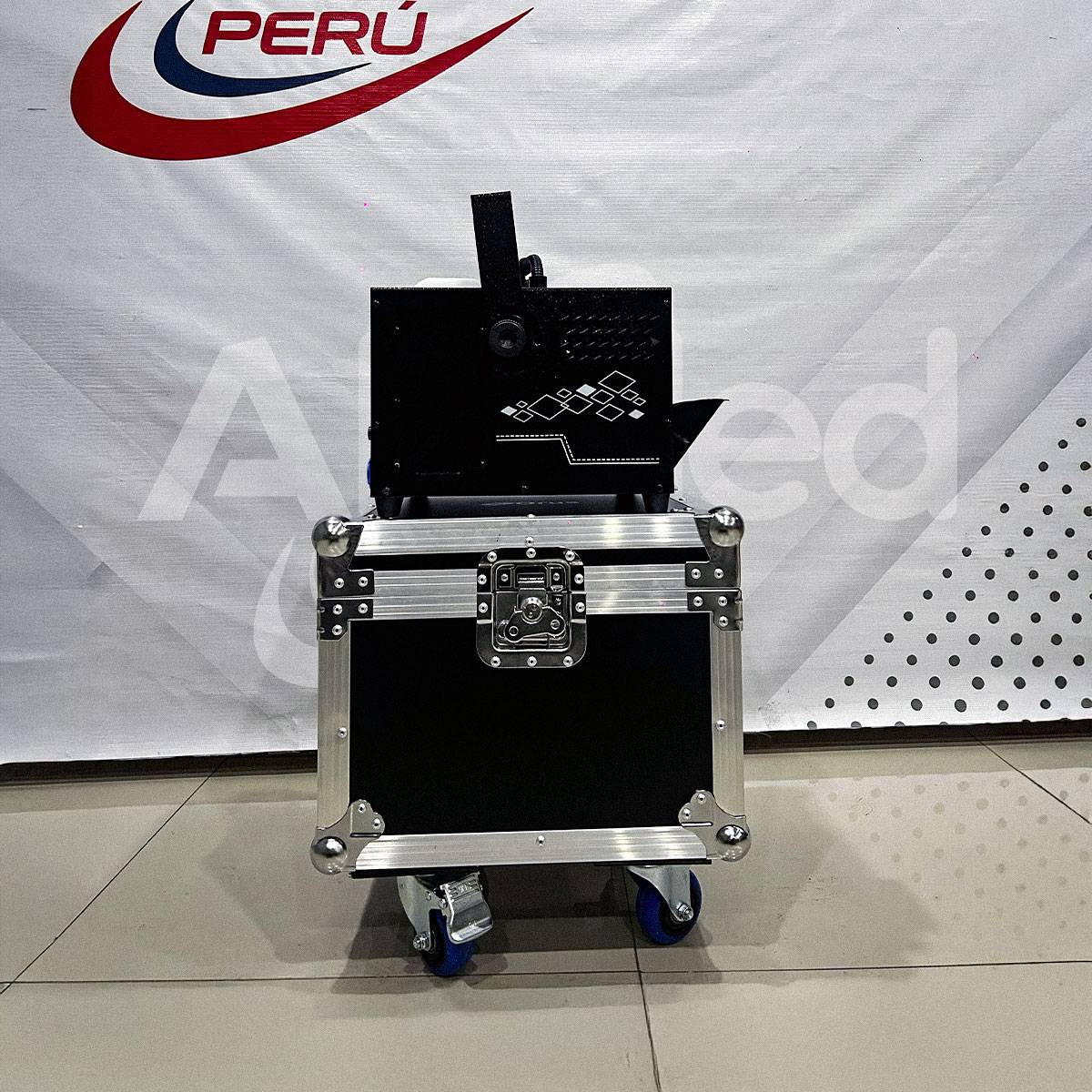 MAQUINA HAZER DE 1500W CON CASE - Imagen 3